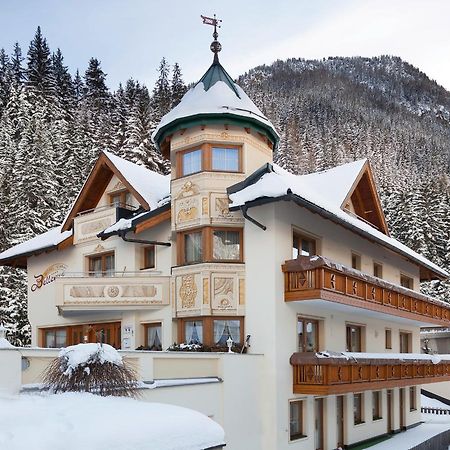 Hotel Garni Bellevue Ischgl Exterior photo