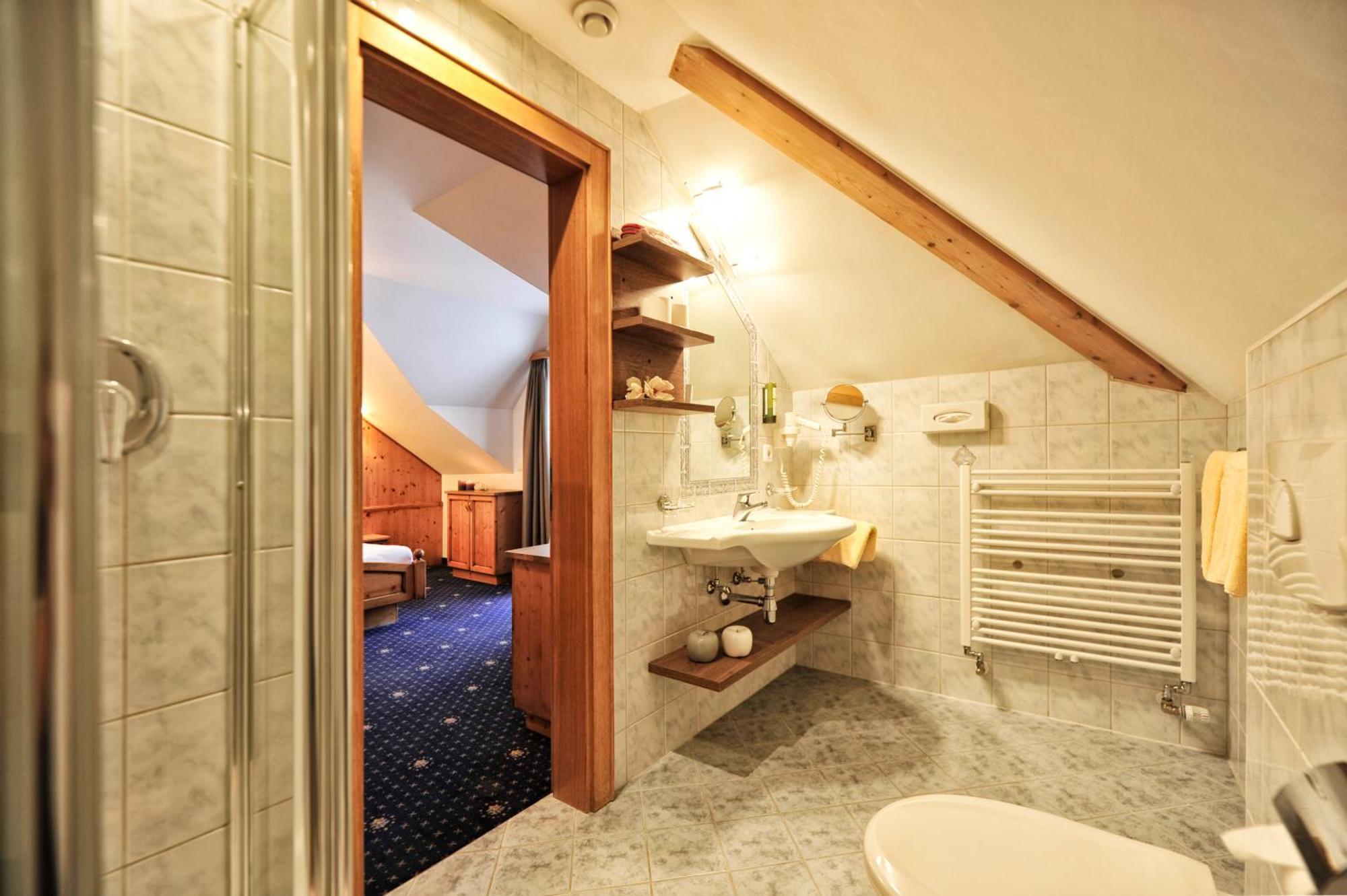 Hotel Garni Bellevue Ischgl Exterior photo